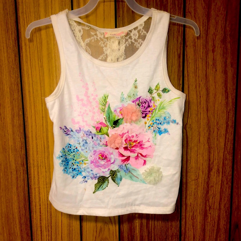 Top cream floral
